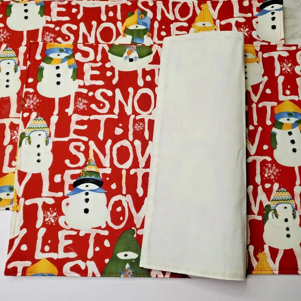 Unbranded vintage placemats